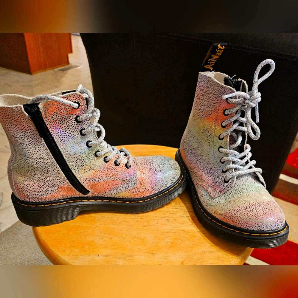 Kids Dr. Marten